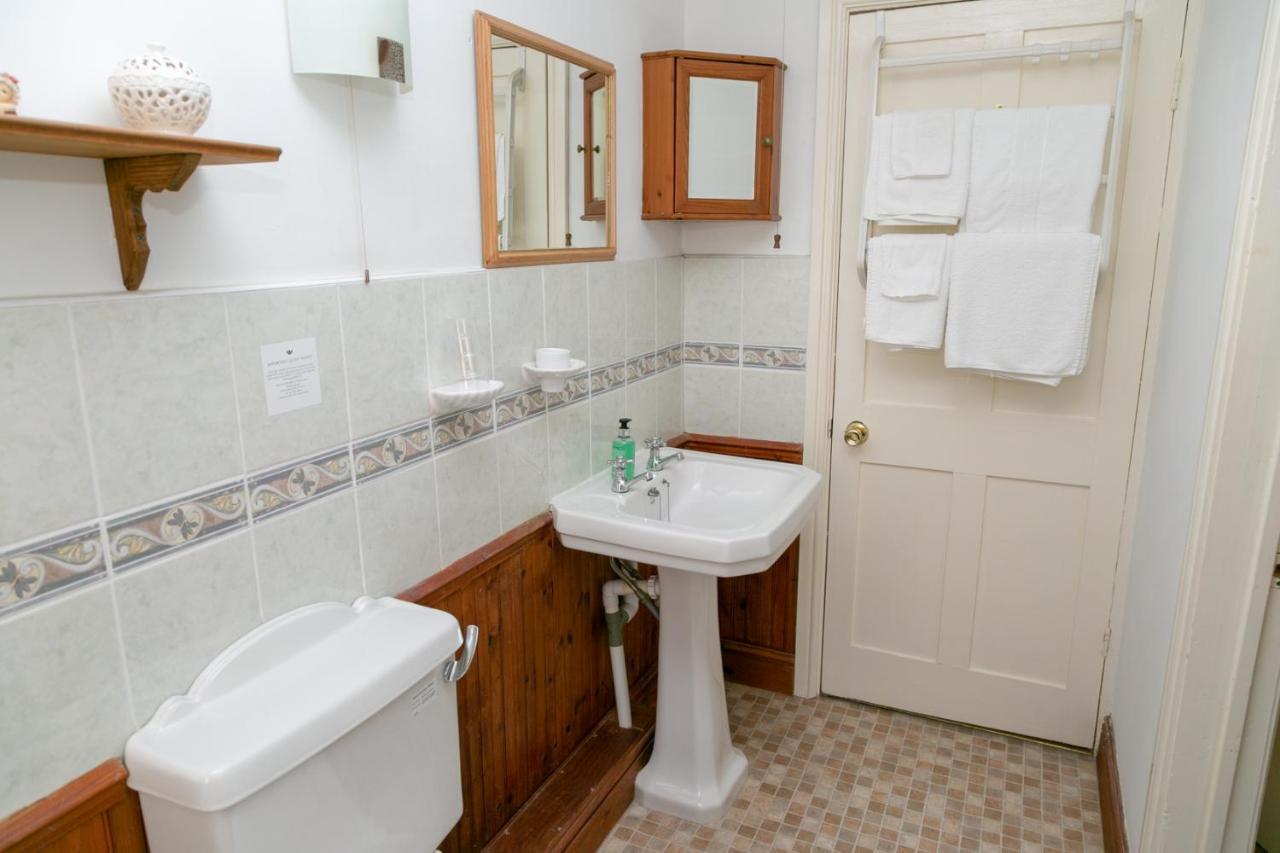 The Garden House Grittleton Bed & Breakfast Ngoại thất bức ảnh
